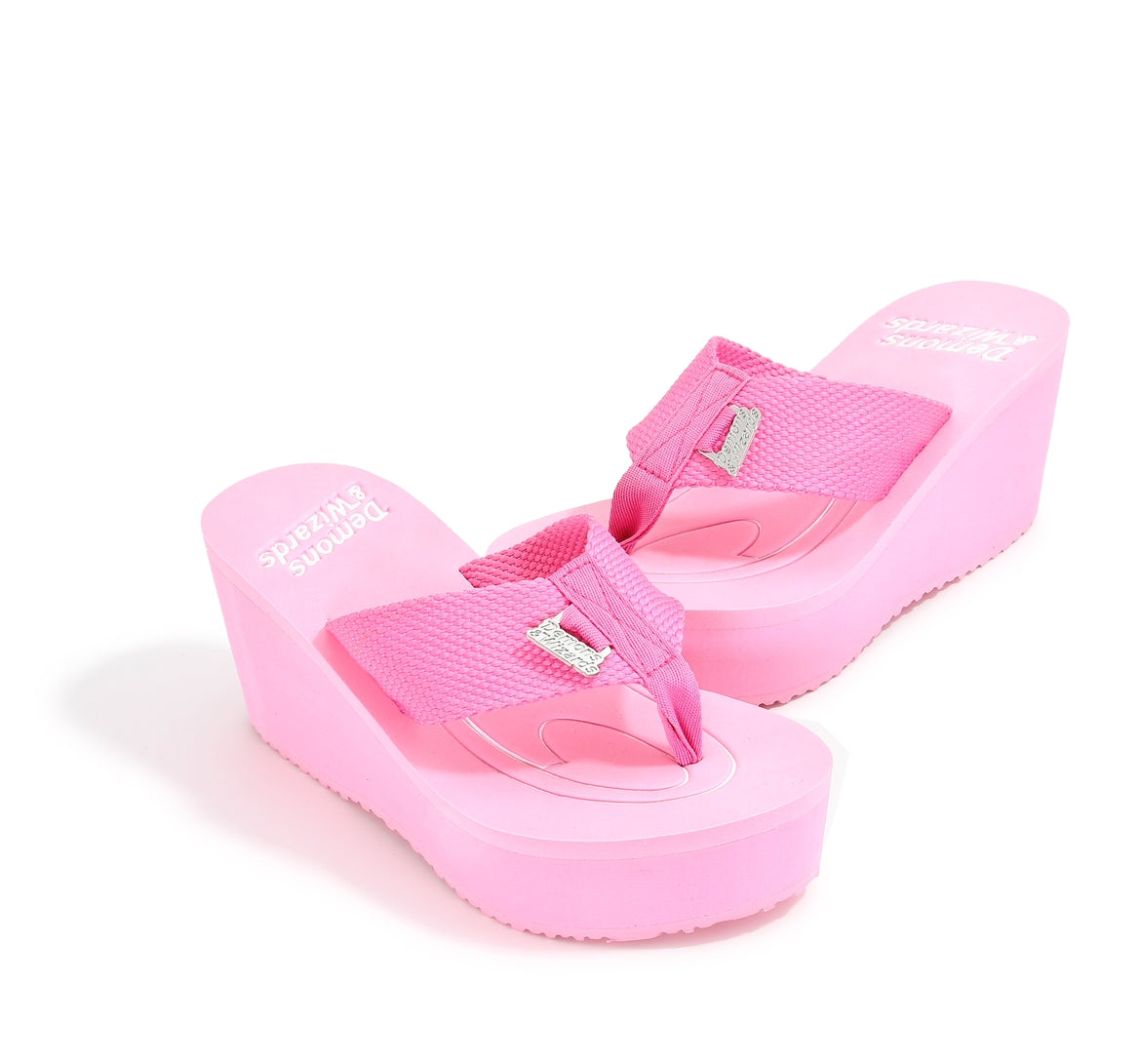 Pink Court to Shop decompression wedge