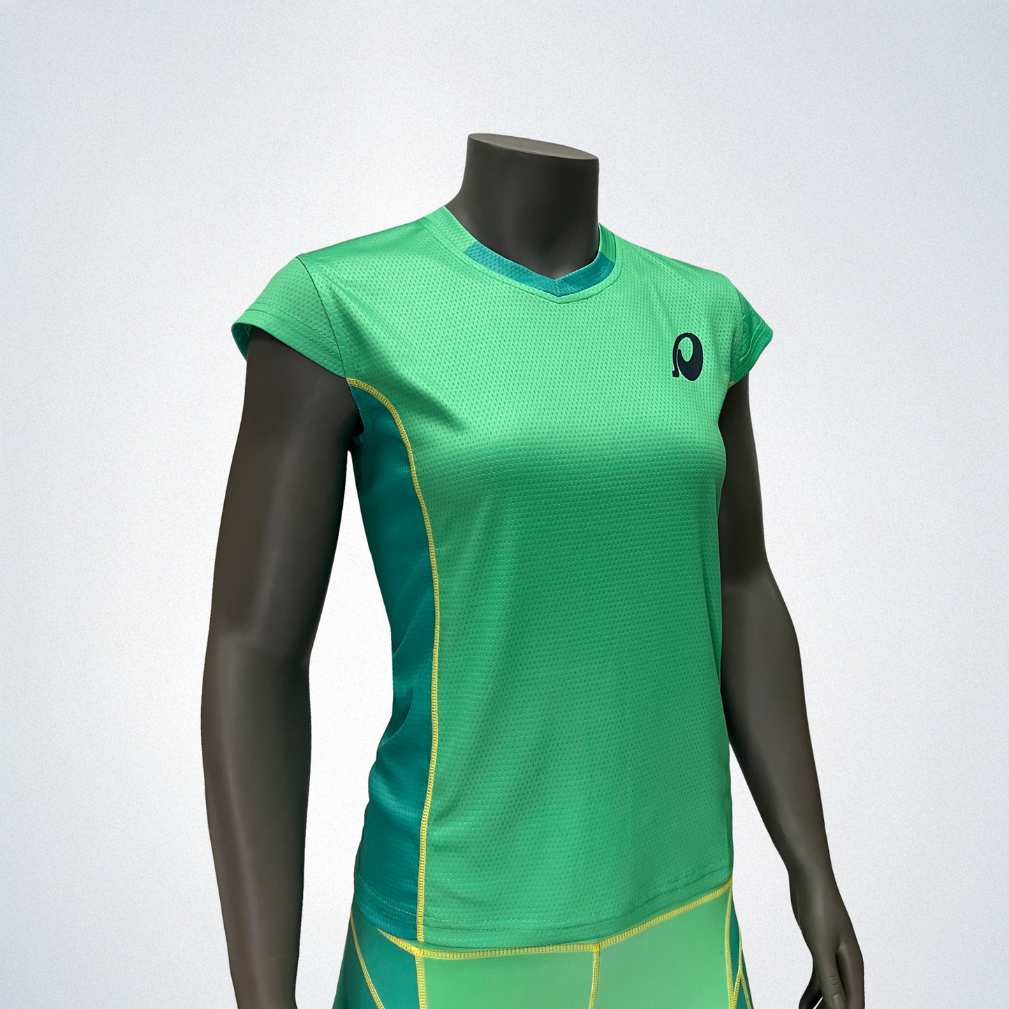 Emerald half-sleeve T-shirt